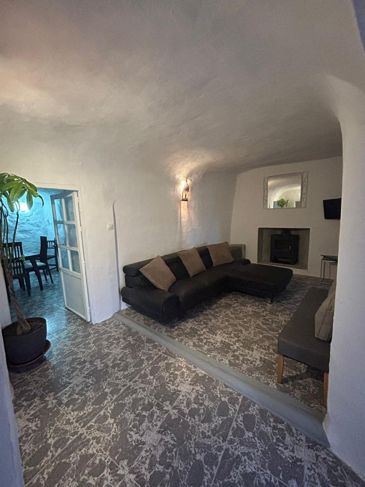 The Crystal Cave Villa Zujar Bagian luar foto