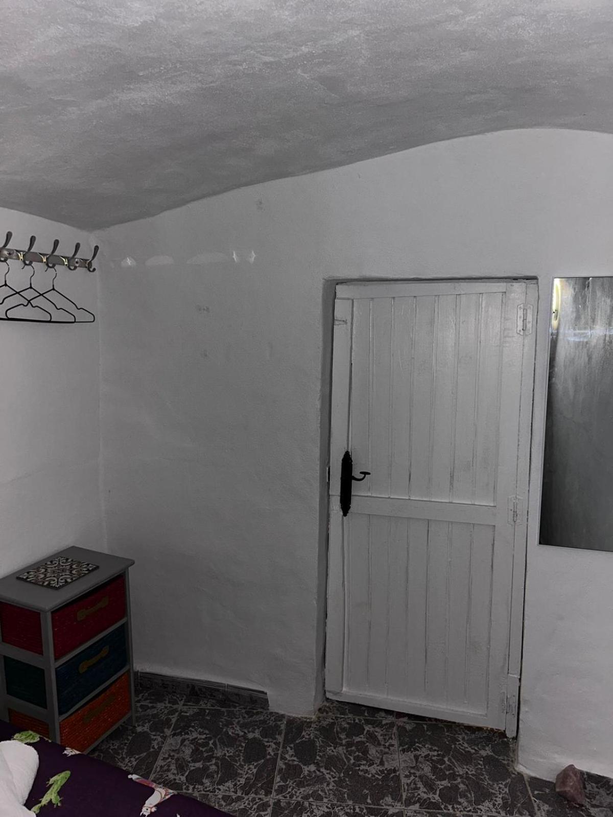 The Crystal Cave Villa Zujar Bagian luar foto